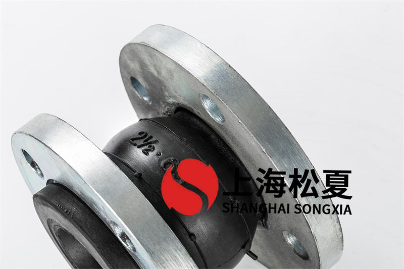 316不銹鋼供水系統(tǒng)橡膠膨脹節(jié)噴漆防銹層有什么用？